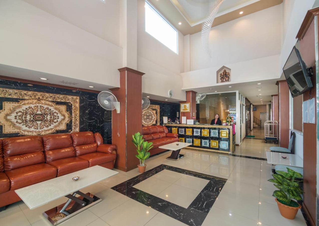 Regenta Central Residency Pattaya Exterior foto