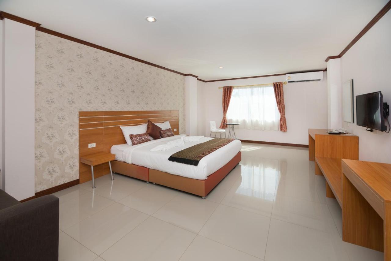 Regenta Central Residency Pattaya Exterior foto